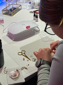 DIY Gestalte deinenSchmuck aus UV Resin